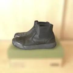 KEEN ブラック エレナチェルシー　ブーツ