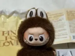 L イニシャル　ラブブ　pin for love