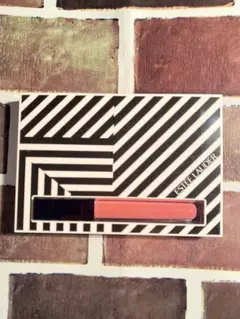 【ESTEE LAUDER】アイ&チークパレット　リップグロス