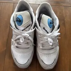 リーボック24.0 スニーカー