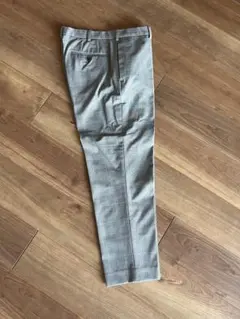 ユニクロ アンクルパンツ　グレー　チェック柄　Mサイズ