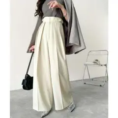 アイボリー ワイドパンツ ベルト付き M　クラシカルエルフ