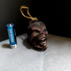 ゾンビ　キーホルダー　フィギュア　アクセサリー　呪い　魔除け　除霊　悪霊　グロ
