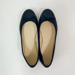 美品⭐︎リボン付き黒フラットシューズ