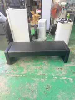 ベンチ　56