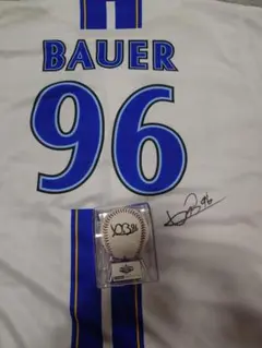 横浜DeNAベイスターズ　バウアー選手　ユニフォーム & サインボール 横浜DeNAベイスターズ バウアー選手 ユニフォーム & サインボール