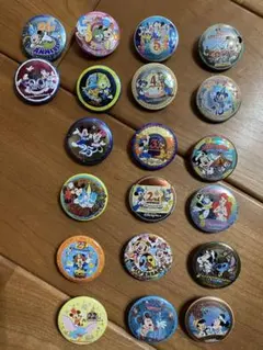 東京ディズニーリゾート アニバーサリー 缶バッジ セットのサムネイル