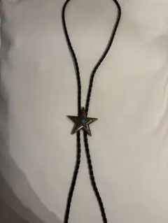 星型ペンダント ネックレス