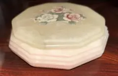 中国陶磁器 汝窯 水色花形陶器皿 - メルカリ