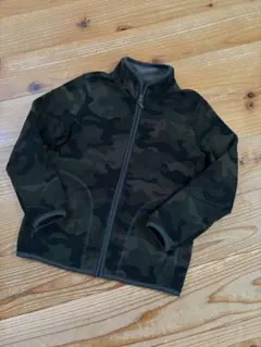 UNIQLO カモフラージュ フリースジャケット 130