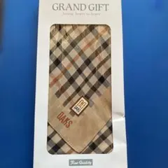 DAKS チェック柄ハンカチ ギフトボックス入り