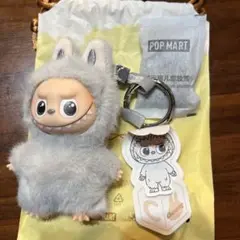 popmart 【C】 PIN FOR LOVE キーホルダー