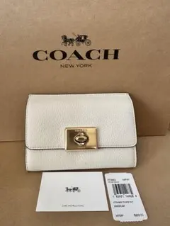 ま*ゆ様 COACH ホワイト レザー 長財布