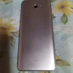 ジャンク　KYY37 シルバー スマートフォン本体Basio