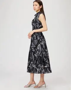 FRAY I.D ドレープネックシャーリングプリントワンピース