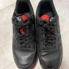Nike Air Force 1 ブラック/レッド　(オリジナル)