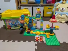 アンパンマン　おおきな観覧車のくるくる遊園地ブロックバケツ