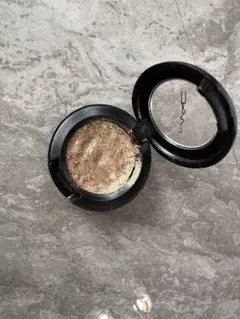 Item thumbnail for item d8a9b9e6-c457-4db0-8f74-15017044020d