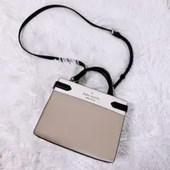 kate spade ケイトスペード　バッグ　ハンドバッグホワイトベージュ
