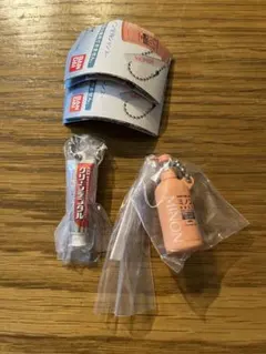 第一三共ヘルスケア　ミニチュアチャーム　2個セット　ガチャ