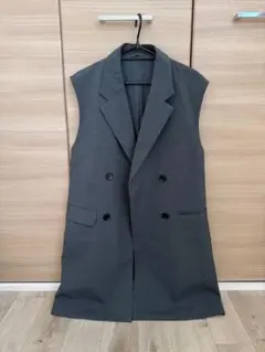 GU オーバーサイズダブルブレストベスト ダークグレー