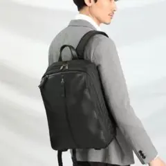 【訳有美品】TAKEOKIKUCHI タケオキクチ ライトウエイト バッグパック