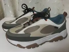 美品　ZARA メンズスニーカー