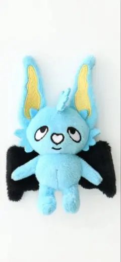 水色のぬいぐるみキャラクター