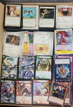 d*4様 ポケモンカード 引退品まとめ売り 570枚(旧裏含む)＋マリィのスター ポケモンカード 引退品まとめ売り 570枚(旧裏含む)＋マリィの