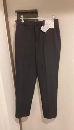 ♡美品 UNIQLO 感動スリムパンツ♡