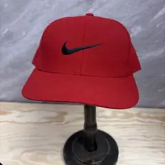 NIKE キャップ レッド 7 1/8のサムネイル