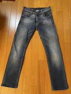 Item thumbnail for item f2cc3868-d0a2-473e-8694-482d1af789e8