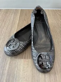 Item thumbnail for item 735d0b6d-e0e0-4e00-ab46-6a6d0241ff49