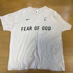 エッセンシャルズ Tシャツ