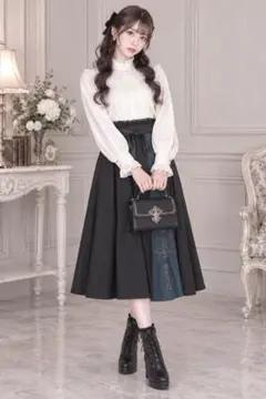 axes femme 美品 レースリボン刺繍切替フレアロングスカート 黒 青緑