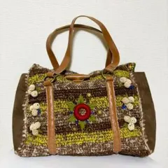 カラフルな刺繍付きダークグリーン ショルダーバック 手刺繍 - メルカリ