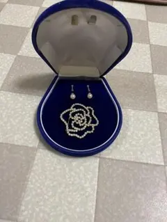 コサージュ ピアス セット シルバー  デザイン