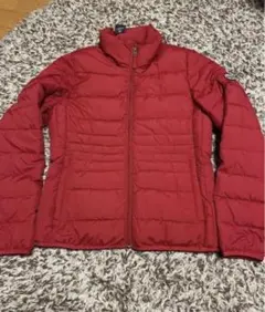 新品未使用　Abercrombie & Fitch ライトダウン S 定価2万