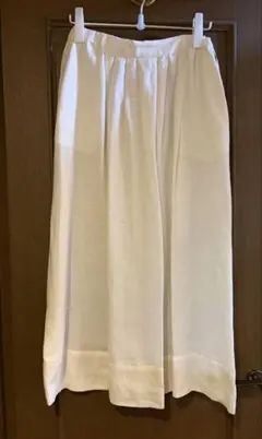 KNOTT ロングフレアスカート ホワイト linen100% 日本製のサムネイル
