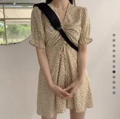 韓国　gogosing 半袖　花柄ワンピース　美品のサムネイル
