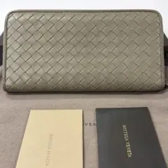 新品同様‼️ 現行　ボッテガヴェネタ　長財布　イントレチャート　ラウンドファスナーのサムネイル