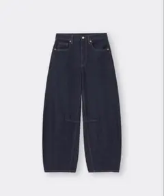 GU バレルレッグジーンズ　XXL 69ネイビー