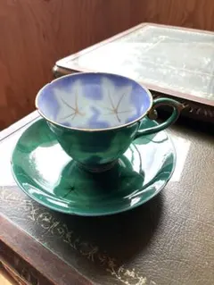 有田焼(白峰)グリーン釉 金彩 カップ＆ソーサー