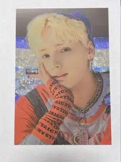 トゥバ ヒュニンカイ ポストカード FIGHT OR ESCAPE