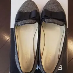 Vanity beauty☆24cmリボンローヒールパンプス！