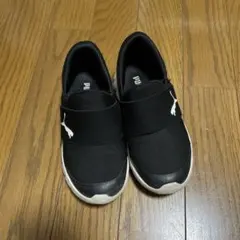 Puma ブラック スリッポン シューズ　17センチ