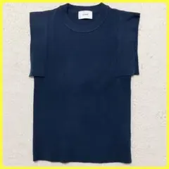 肩で魅せるノースリーブニット boutique310 佐藤佳菜子 ネイビー