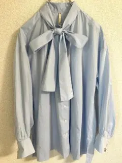 ハヤマサンデー　リボンタイブラウス　XL ライトブルーのサムネイル