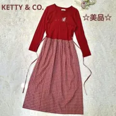 【美品】ケティ　カットソードッキングワンピース　ロゴ花プリント　フリーサイズ