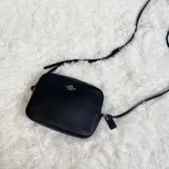【美品】 COACH コーチ ショルダーバッグ ロゴチャーム付き 本革 黒